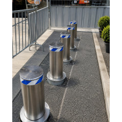 Automatic retractable bollard 219 mm installation