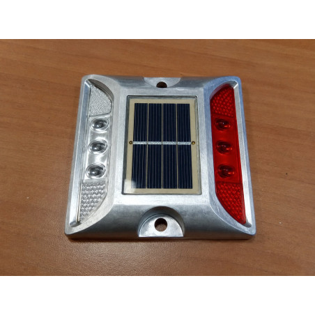 Plot Solaire Routier LED – Blanc et Rouge